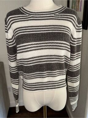 Cotton Small Striped Knit Sweater S Gray White Cropped Long Sleeve Pullover